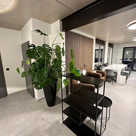 Luxurioeses Apartment Direkt Am Kanal 125 M² - Youpartments Munster  Extérieur photo