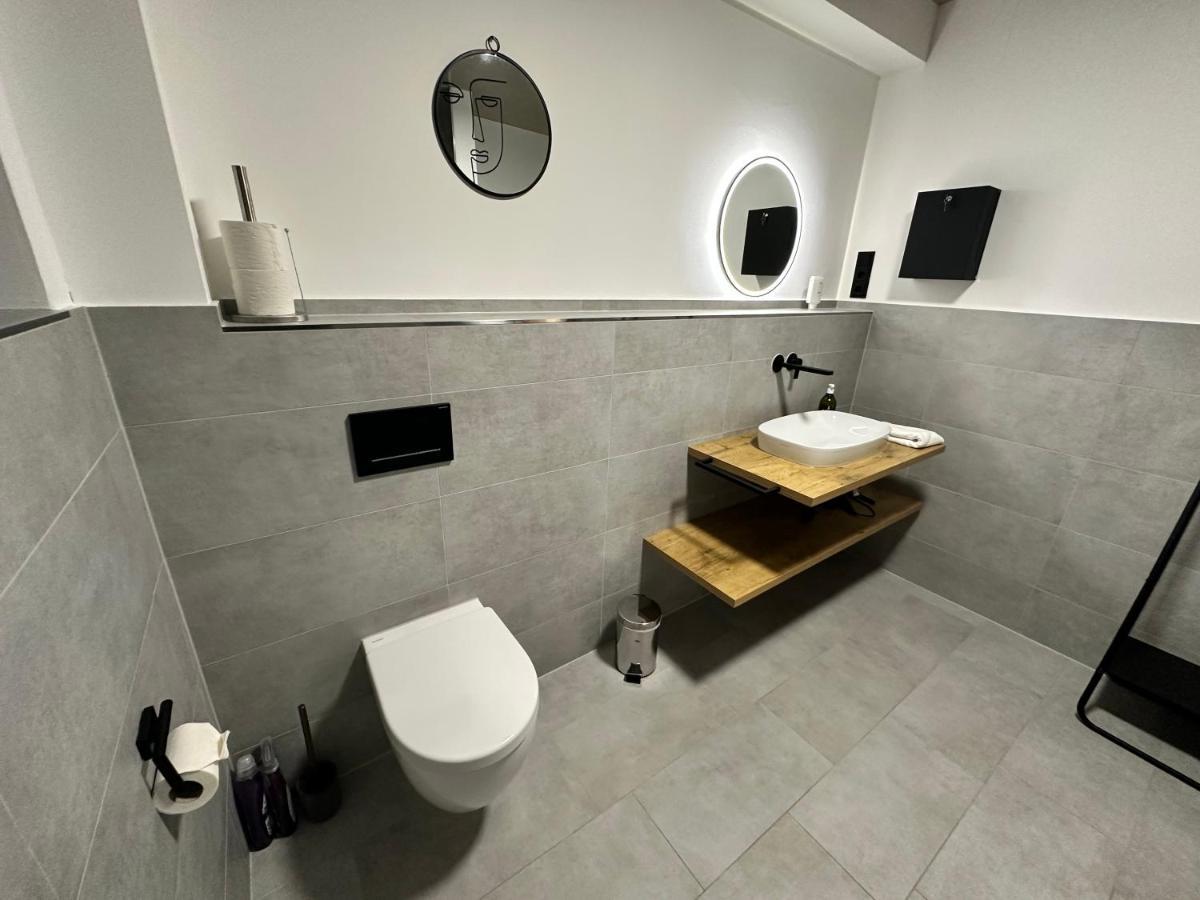 Luxurioeses Apartment Direkt Am Kanal 125 M² - Youpartments Munster  Extérieur photo