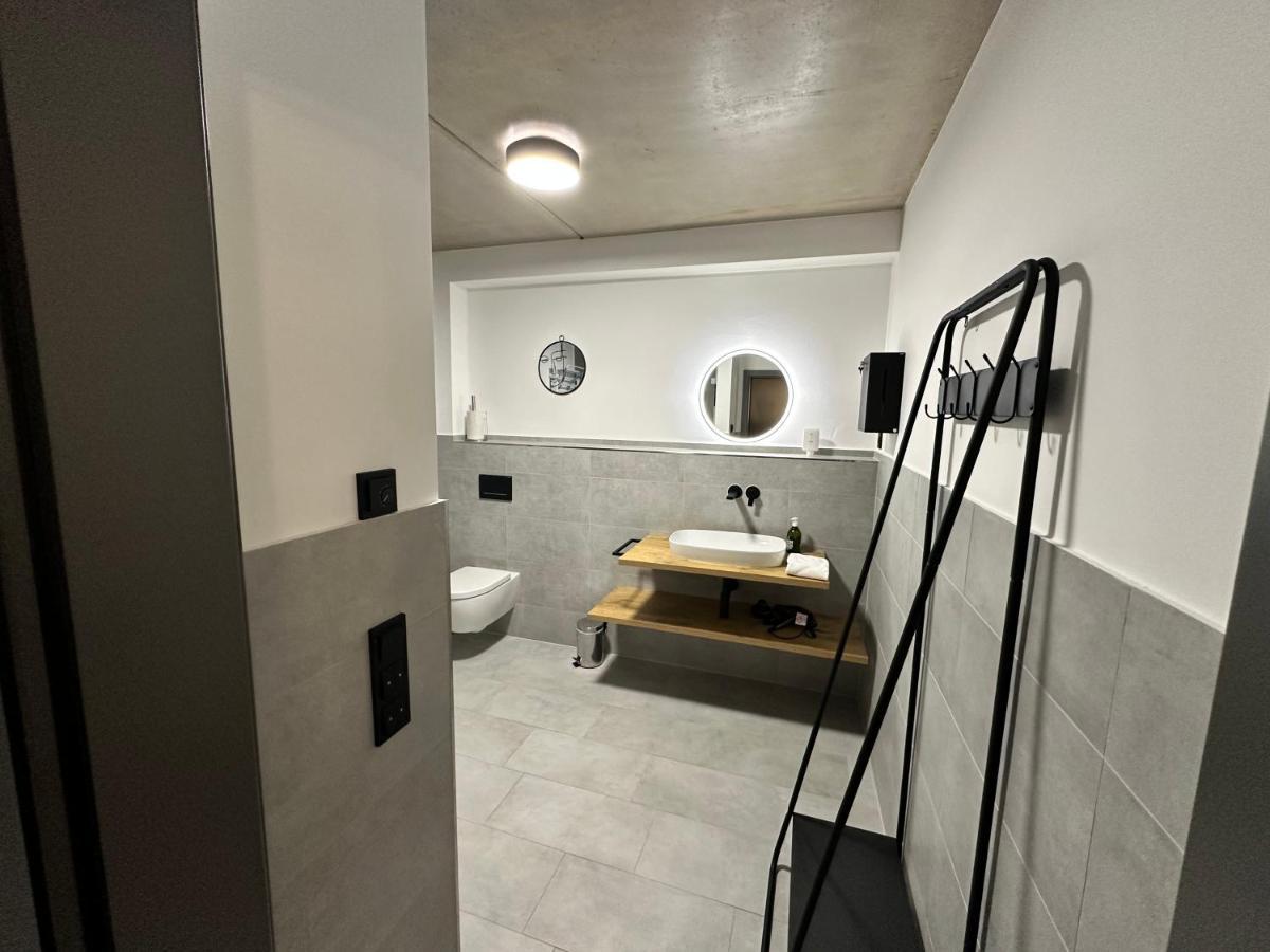 Luxurioeses Apartment Direkt Am Kanal 125 M² - Youpartments Munster  Extérieur photo