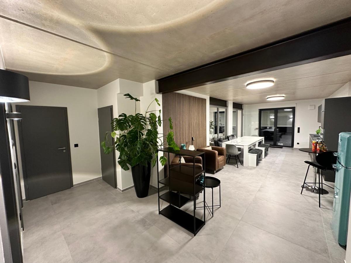Luxurioeses Apartment Direkt Am Kanal 125 M² - Youpartments Munster  Extérieur photo