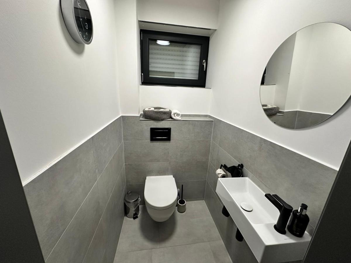 Luxurioeses Apartment Direkt Am Kanal 125 M² - Youpartments Munster  Extérieur photo