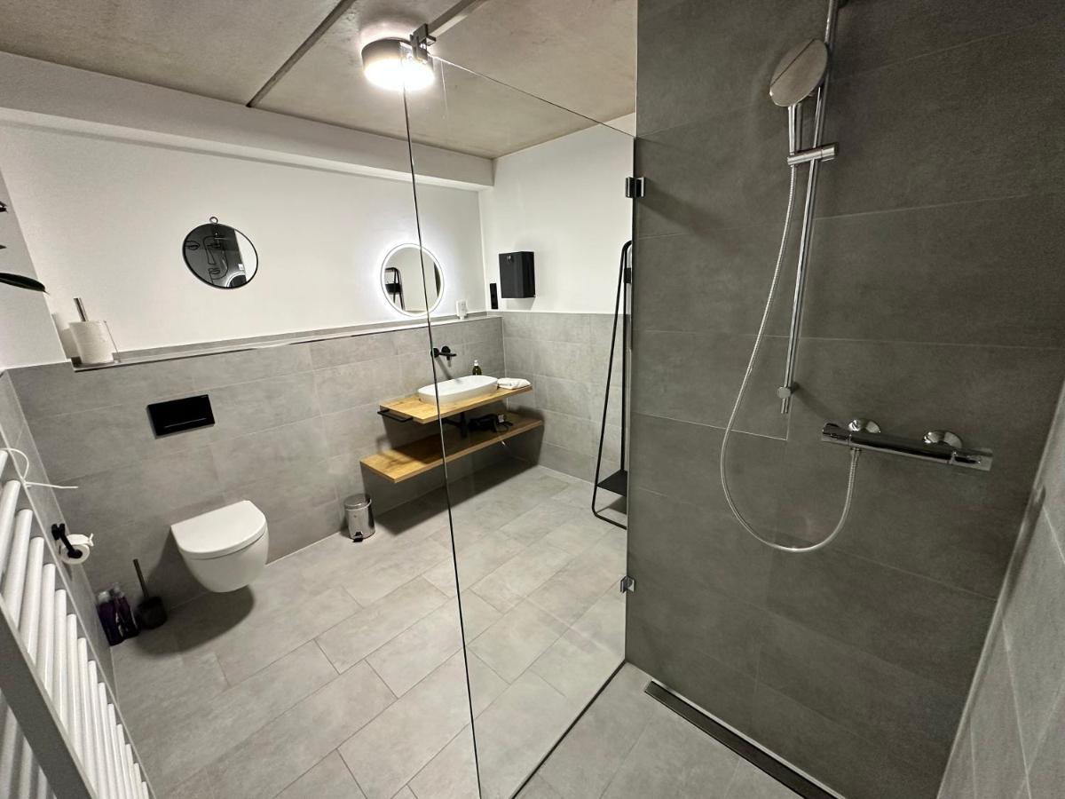 Luxurioeses Apartment Direkt Am Kanal 125 M² - Youpartments Munster  Extérieur photo