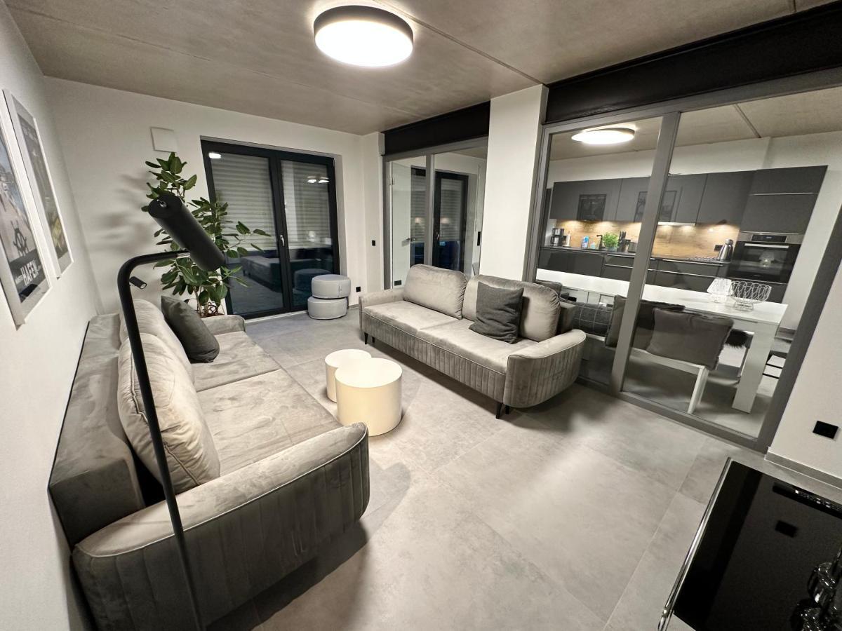 Luxurioeses Apartment Direkt Am Kanal 125 M² - Youpartments Munster  Extérieur photo