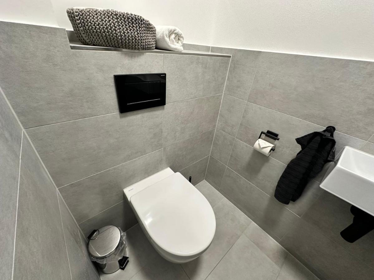 Luxurioeses Apartment Direkt Am Kanal 125 M² - Youpartments Munster  Extérieur photo